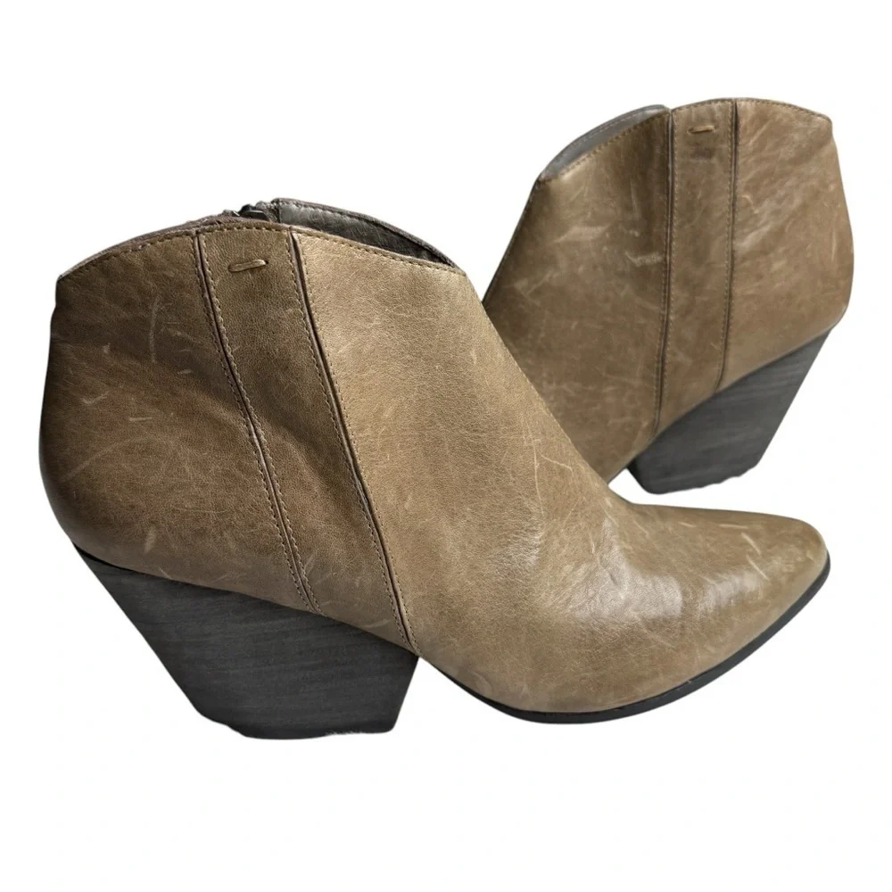 EILEEN FISHER Ankle Boot Womens 11 Tan Leather Side Zip 3” Heel MSRP: $228 READ